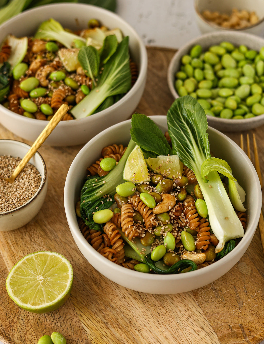 Frühlingspasta mit Pak Choi