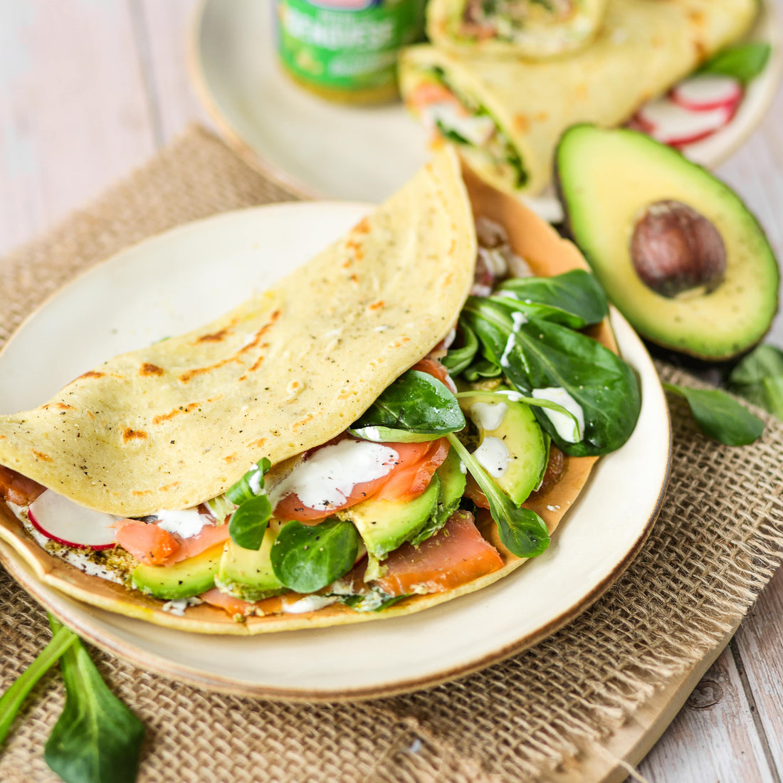 Herzhafte Pfannkuchen mit Lachs